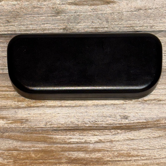 Coach New York Eyeglass Hard Clam Shell Case Black - Picture 7 of 10